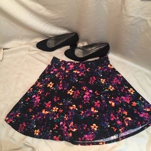 DONATED Floral Skirt